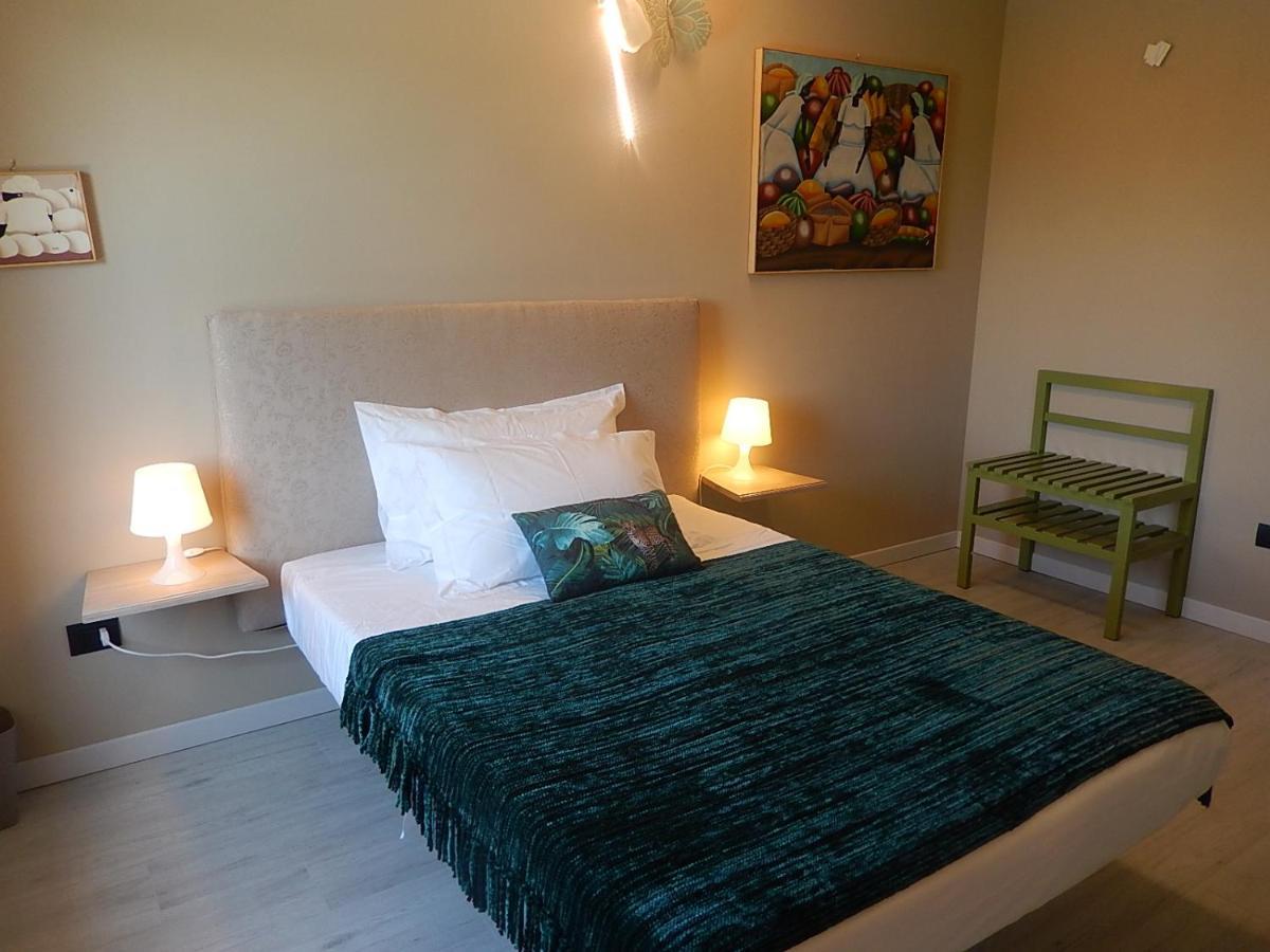 B&B Bionzo16 Calosso Bagian luar foto